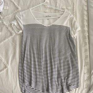 Hollister V neck shirt